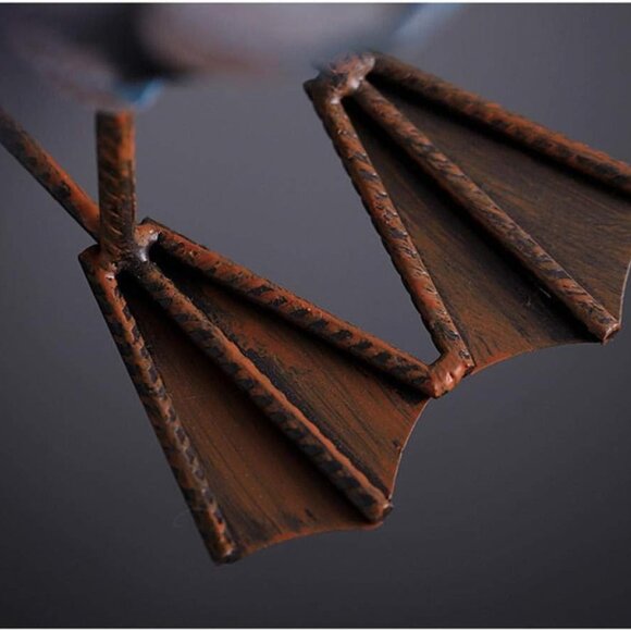 18 Inch wood and metal Pelican sclpture hand painted. 18inches tall. - Picture 6 of 6